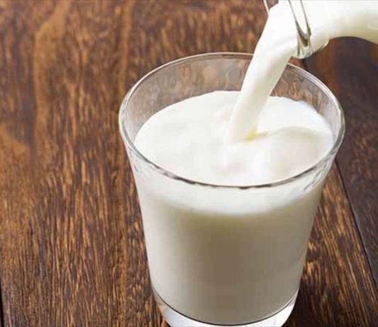 गर्मीमा ‘कोल्ड ड्रिङ्क्स’ को सट्टा मही पिउनुहोस्, यस्ता छन् फाइदा