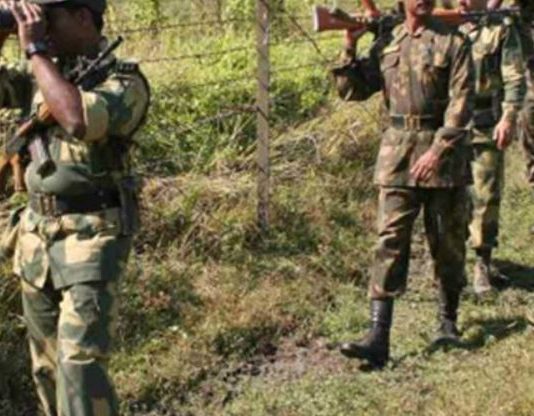 सीमामा एसएसबीको दादागिरी : कतै घर भत्काउँदै, कतै सडक थुन्दै