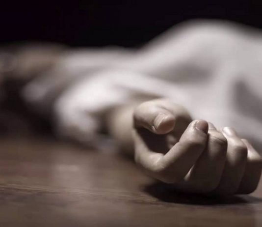 तीजको व्रत बसेकी श्रीमतीको खुर्पाले हानी हत्या