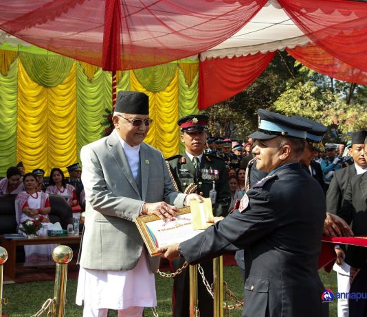 यस वर्ष जिल्ला प्रहरी कार्यालय मोरङ सर्वोत्कृष्ट, एसपी मनोज केसी सम्मानित