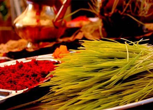 बडादसैँको मुख्य दिन आज विजया दशमी, टीकाको उत्तम साइत कति बजे ?