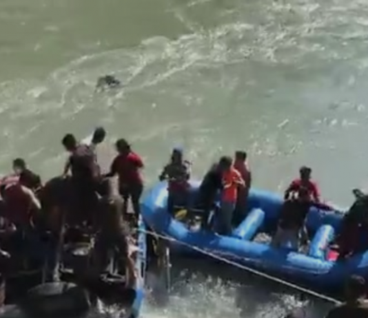 सिन्धुपाल्चोक बस दुर्घटना: ज्यान गुमाउनेको संख्या १५ पुग्यो, पाँच जनाको सनाखत