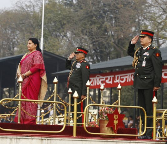 यसरी मनाइयो टुँडिखेलमा प्रजातन्त्र दिवस (तस्वीरहरू)