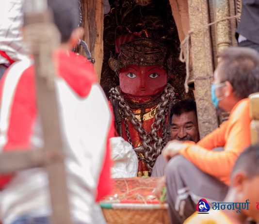 यस्तो देखियो रातो मच्छिन्द्रनाथको रथजात्रा (फोटोफिचर)
