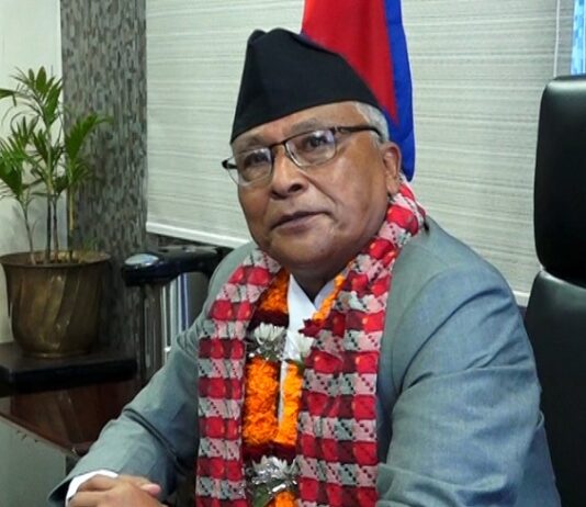 काठमाडौं- ९ बाट एमालेका कृष्णगोपाल श्रेष्ठ विजयी, को हुन् उनी ?