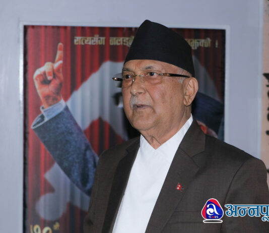 एमाले अध्यक्ष ओली भारी मतान्तरले विजयी