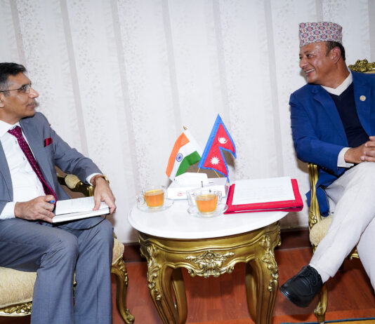 ऊर्जामन्त्री खड्कासँग भारतीय सचिवको आग्रह: भारत लगानी तयार छ वातावरण निर्माण गरिदिनु