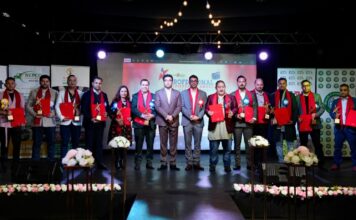 सिजन मिडियाद्वारा अस्ट्रेलियामा प्रोफेशनल अचिभमेन्ट अवार्ड: क-कसले पाए सम्मान ?