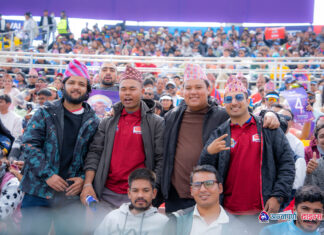 ढाका टोपीमा सजिएर कीर्तिपुरमा एनपिएल हेर्न पुगेका दर्शक (तस्वीरहरू)