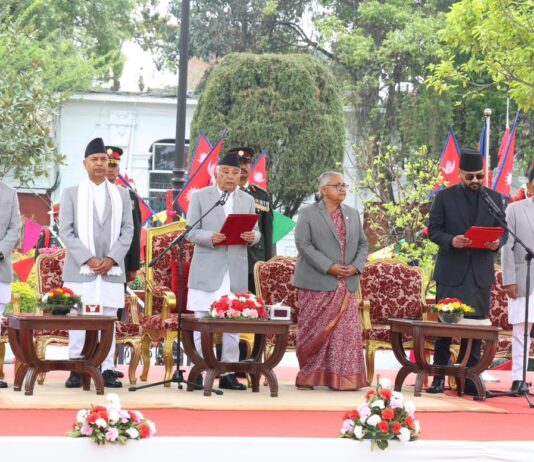 यस्ताे देखियाे बालेनसहित मन्त्रीहरुको शपथ ग्रहण समाराेह (फोटोफिचर)