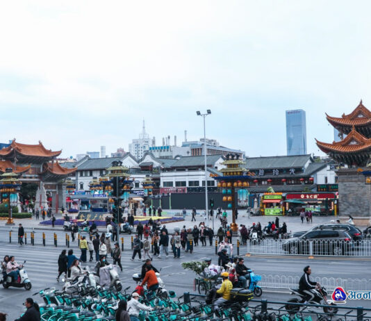 चीनको युन्नान प्रान्तको राजधानी कुनमिङ सहर पुग्दा जे देखे (तस्वीरहरू)