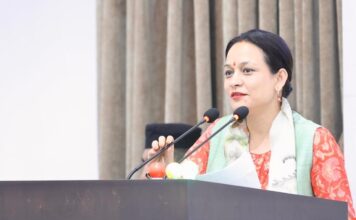 भूगोलको अध्ययन नगरी पूर्वाधार निर्माण गरिँदा राज्यको ठूलो लगानी जोखिममा : सांसद नितिमा कार्की