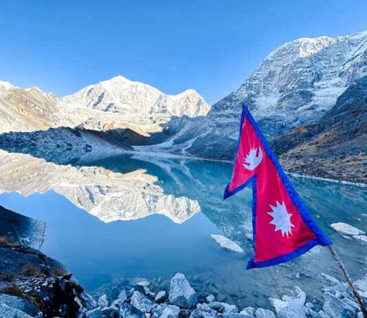 सोलुखुम्बुको धार्मिक तथा पर्यटकीय गन्तव्य दूधकुण्ड (तस्विरहरू)
