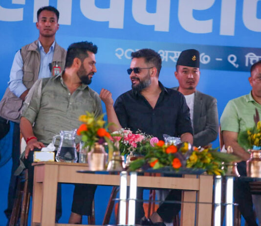 रविले दिए सभापतिमा उम्मेदवारी, बालेन बने प्रस्तावक