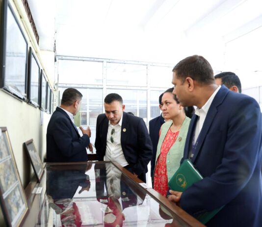 नेपालका खानी स्रोत उपयोगमा जोड, सांसदहरूले गरे विभागमै पुगेर अध्ययन (तस्वीरहरू)