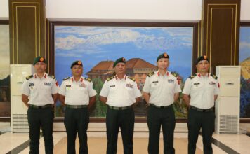 प्रधान सेनापतिद्वारा बढुवा भएका ४ उच्च सैनिक अधिकृतलाई दर्ज्यानी चिह्न प्रदान